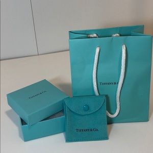 Tiffany gift bag and box